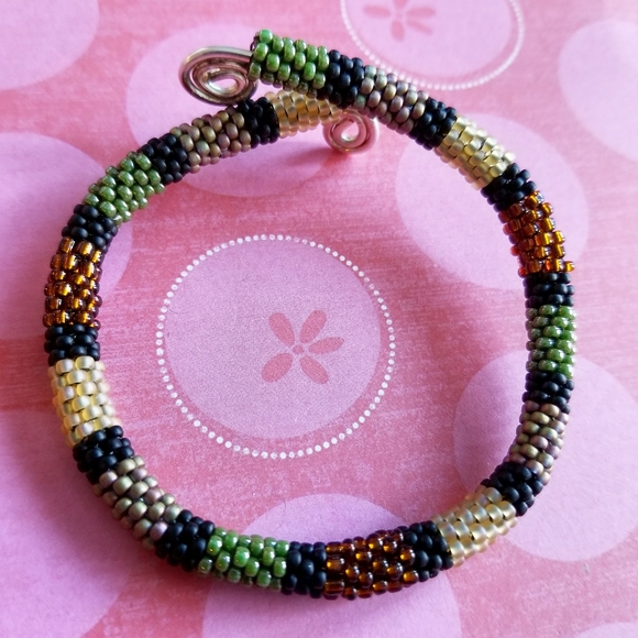 Hand Crafted Jewelry - Handmade bracelet earth tones